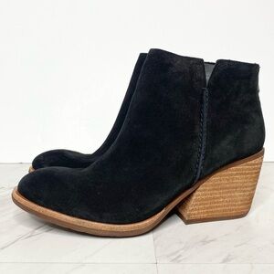 Kork Ease Chandra Black Suede Heeled Bootie 6 1/2 M